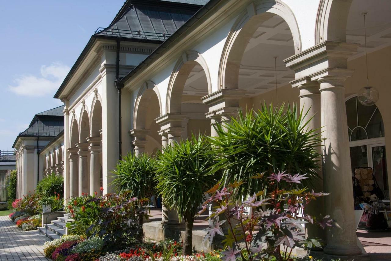 Hotel Bad Stebener Hof Exteriör bild